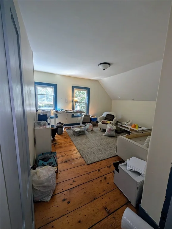 2 bed, 1 bath apartment for rent at 23 Mechanic Unit 2, Shelburne Falls — photo 3 of 17