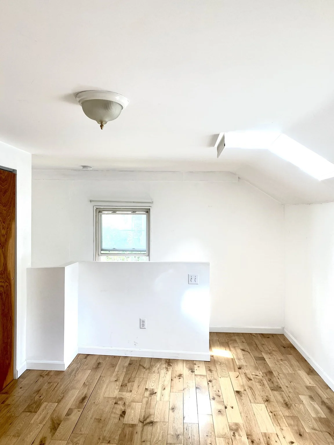 1 bed, 1 bath apartment for rent at 23 Monmouth St Unit 1R, Spring Hill — photo 5 of 7