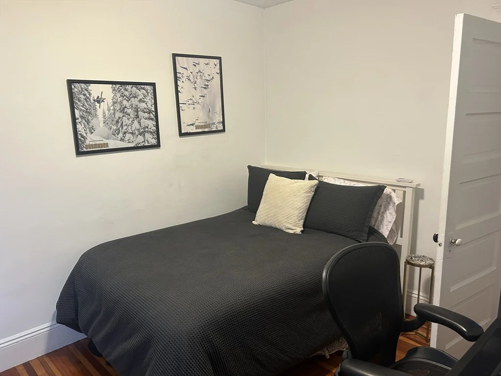 2 bed, 1 bath apartment for rent at 23 Montfern Ave Unit 3, Brighton — photo 15 of 26