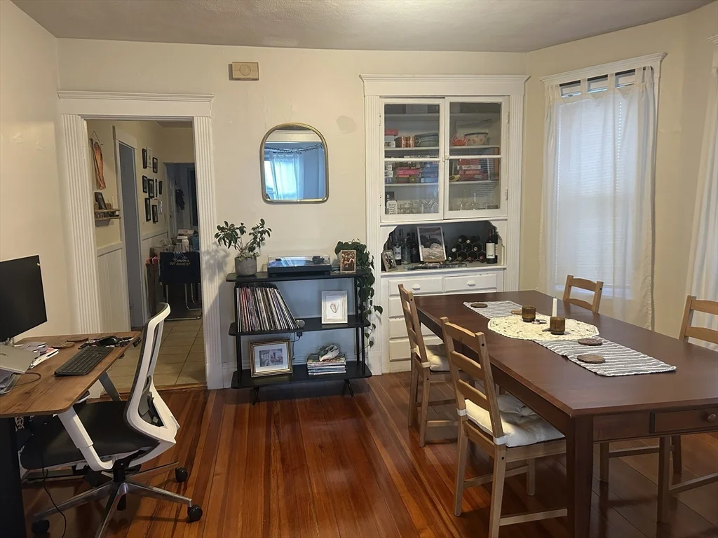 2 bed, 1 bath apartment for rent at 23 Montfern Ave Unit 3, Brighton — photo 8 of 26