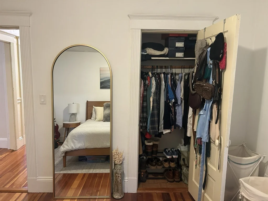 2 bed, 1 bath apartment for rent at 23 Montfern Ave Unit 3, Brighton — photo 14 of 26