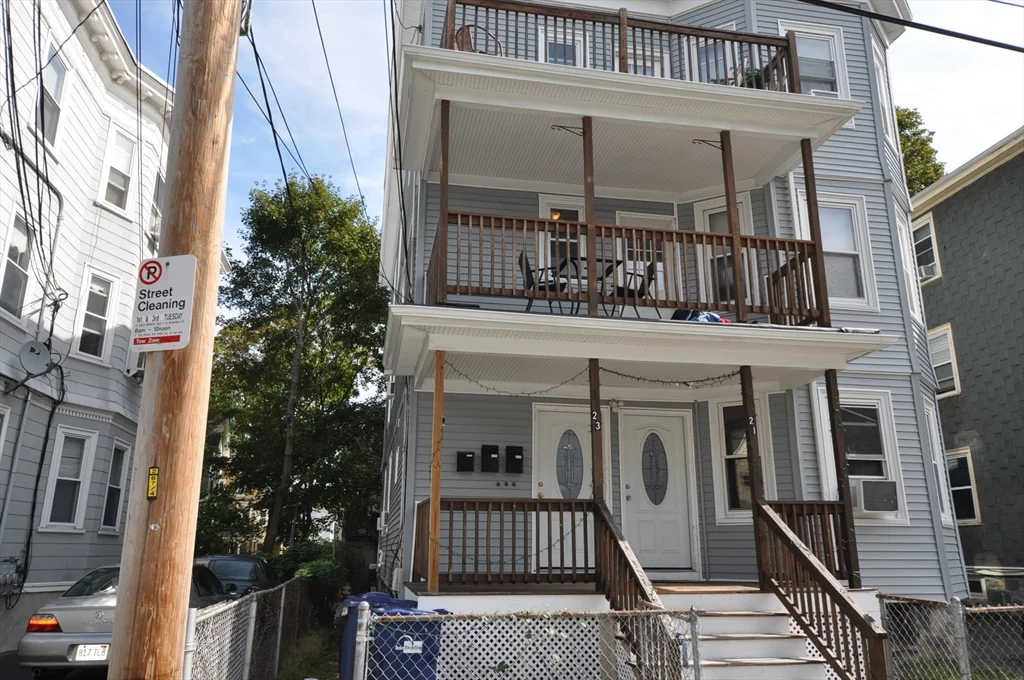2 bed, 1 bath apartment for rent at 23 Montfern Unit 2, Brighton