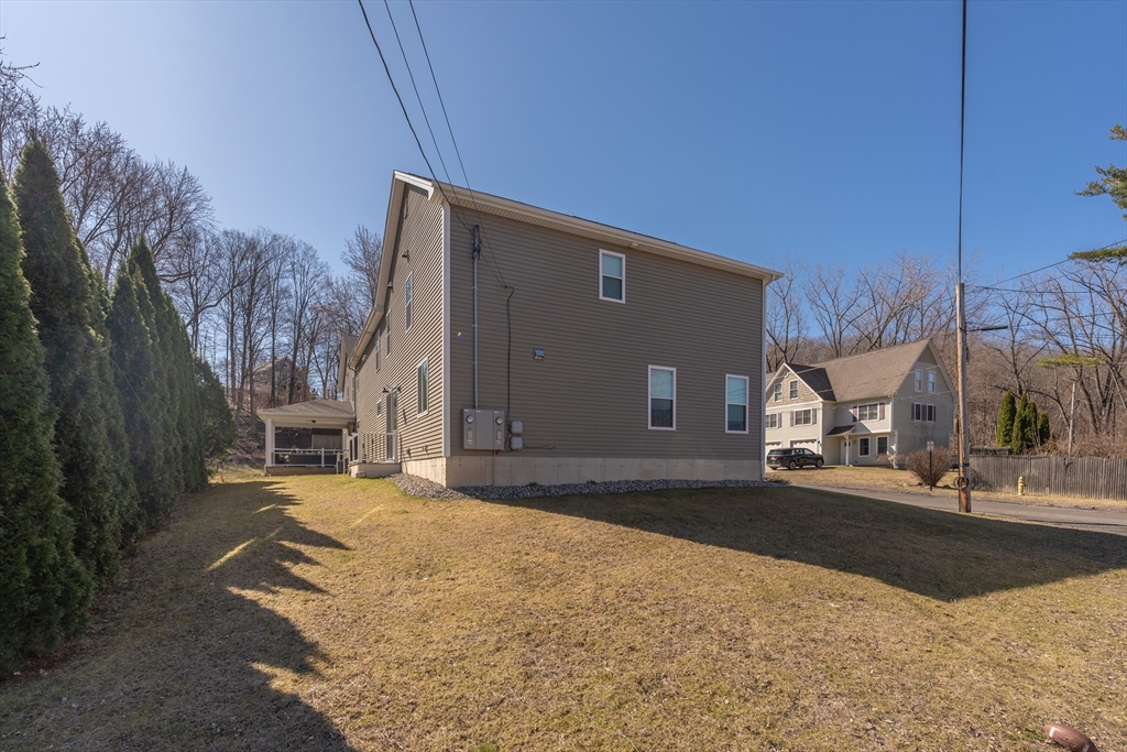 4 bed, 1 bath apartment for rent at 23 Moore St Unit 23, Agawam — photo 36 of 36