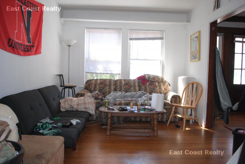 5 bed, 2 bath apartment for rent at 23 Moraine St Unit 0, Jamaica Plain — photo 10 of 12