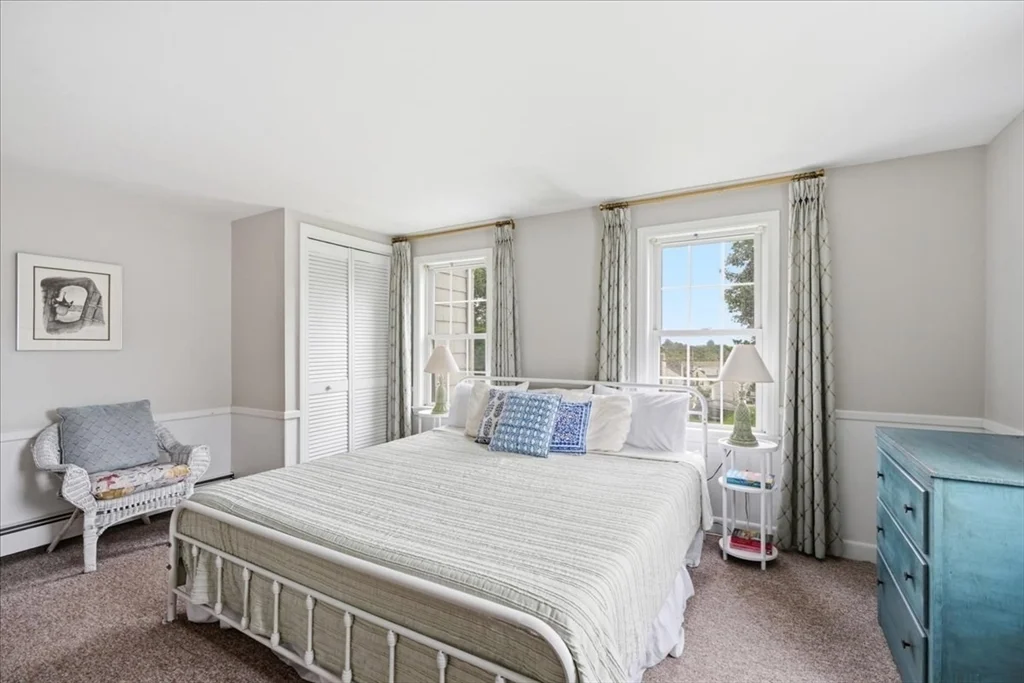 3 bed, 2 bath apartment for rent at 23 Morton Pl, Scituate Harbor — photo 13 of 32