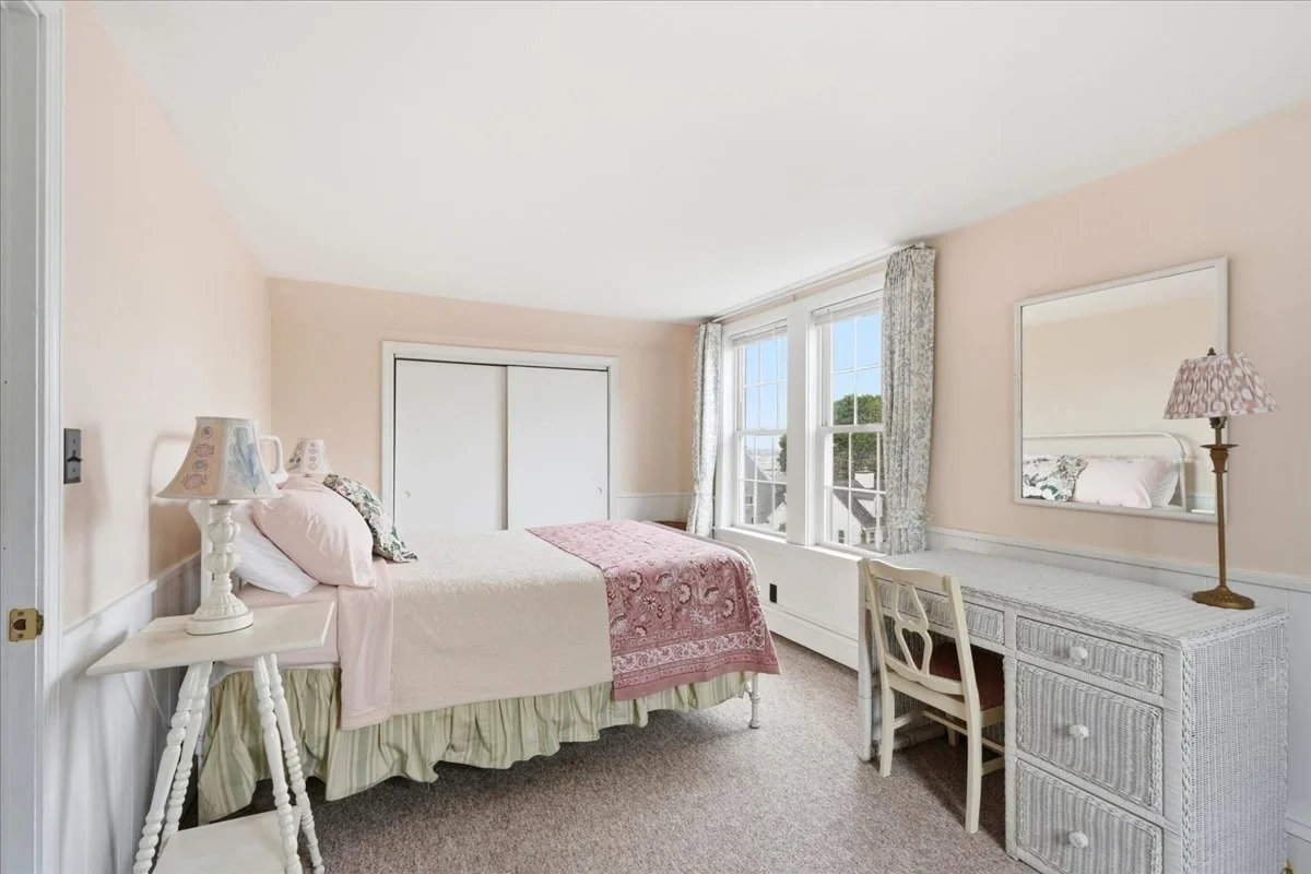 3 bed, 2 bath apartment for rent at 23 Morton Pl, Scituate Harbor — photo 17 of 32
