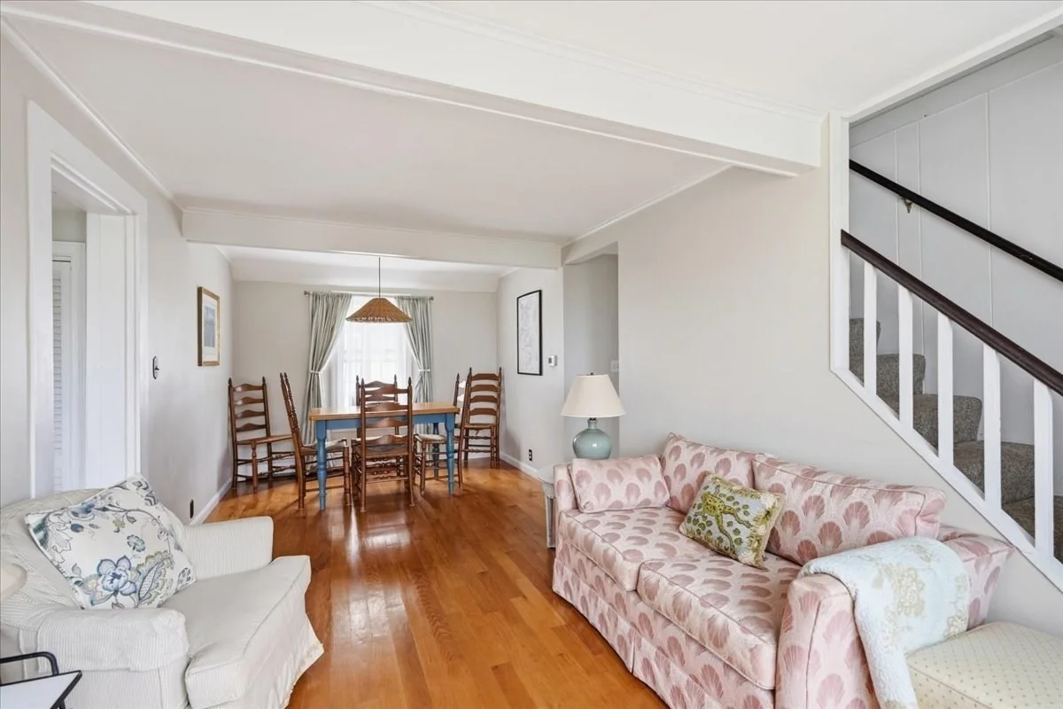 3 bed, 2 bath apartment for rent at 23 Morton Pl, Scituate Harbor — photo 6 of 32