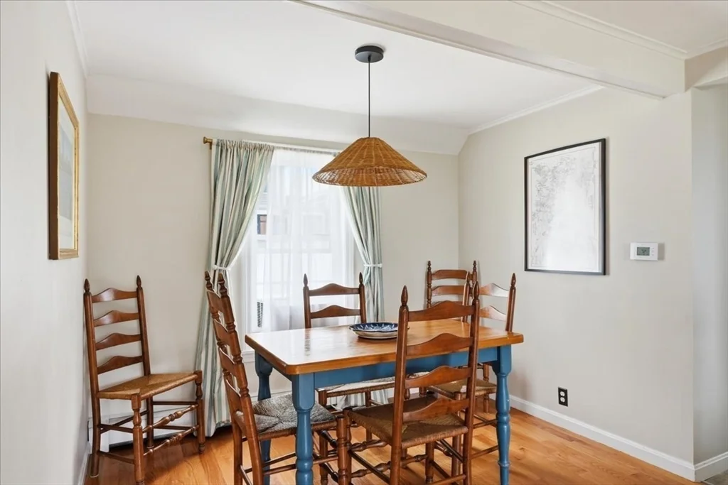 3 bed, 2 bath apartment for rent at 23 Morton Pl, Scituate Harbor — photo 7 of 32