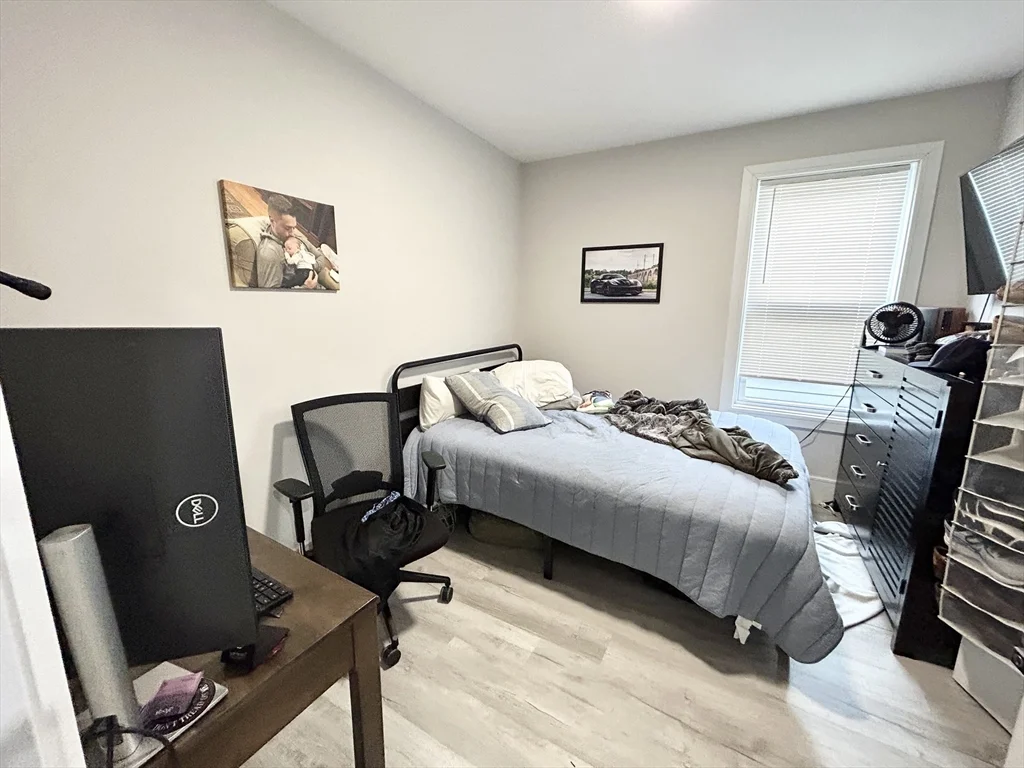 4 bed, 2 bath apartment for rent at 23 Mount Vernon St Unit 3, Dorchester — photo 9 of 13