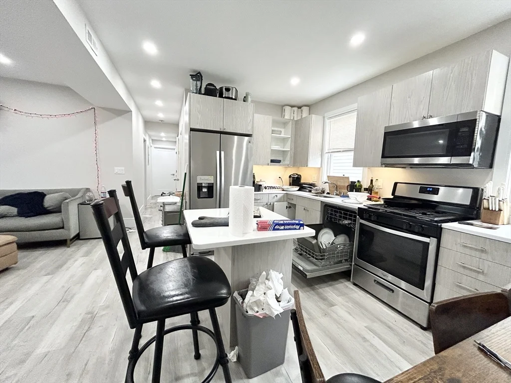 4 bed, 2 bath apartment for rent at 23 Mount Vernon St Unit 3, Dorchester — photo 2 of 13