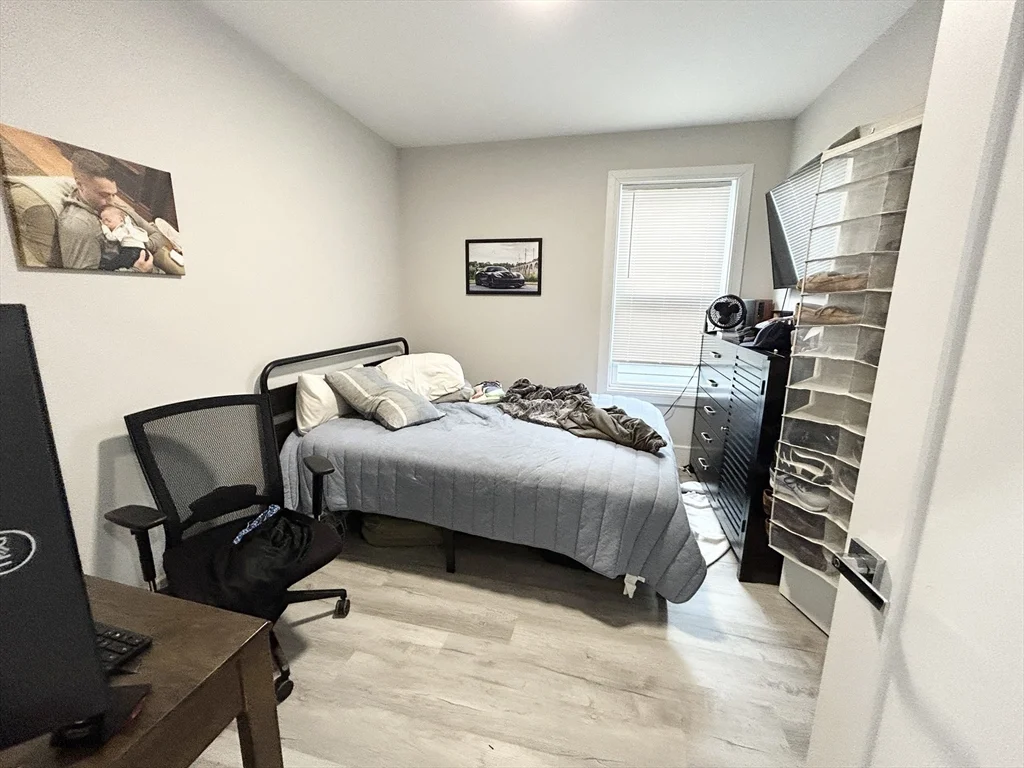 4 bed, 2 bath apartment for rent at 23 Mount Vernon St Unit 3, Dorchester — photo 10 of 13