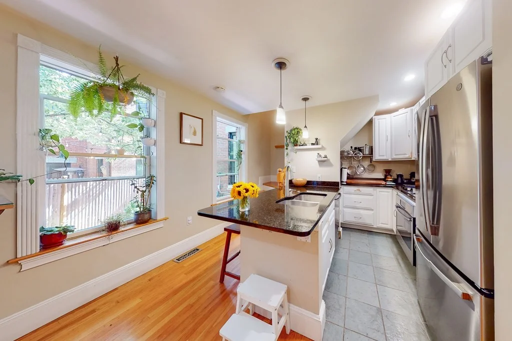 2 bed, 1 bath apartment for rent at 23 Mount Vernon St Unit R, Charlestown — photo 10 of 20