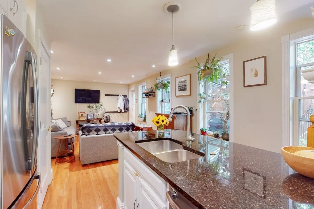 2 bed, 1 bath apartment for rent at 23 Mount Vernon St Unit R, Charlestown — photo 6 of 20