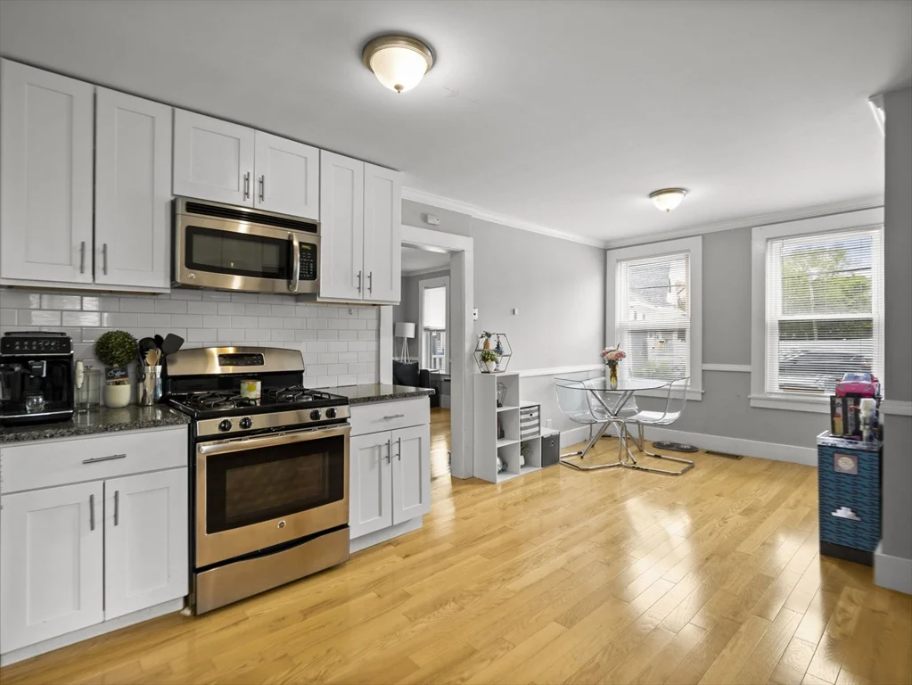 1 bed, 1 bath apartment for rent at 23 New Ocean Unit 1, Swampscott — photo 9 of 32