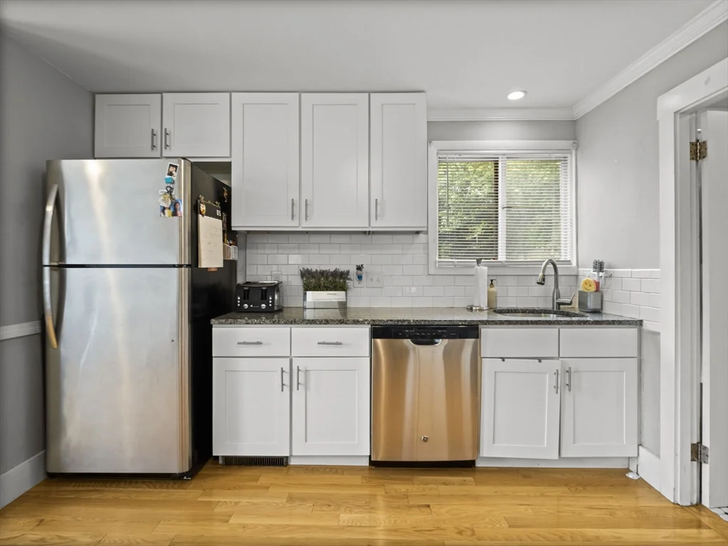 1 bed, 1 bath apartment for rent at 23 New Ocean Unit 1, Swampscott — photo 11 of 32