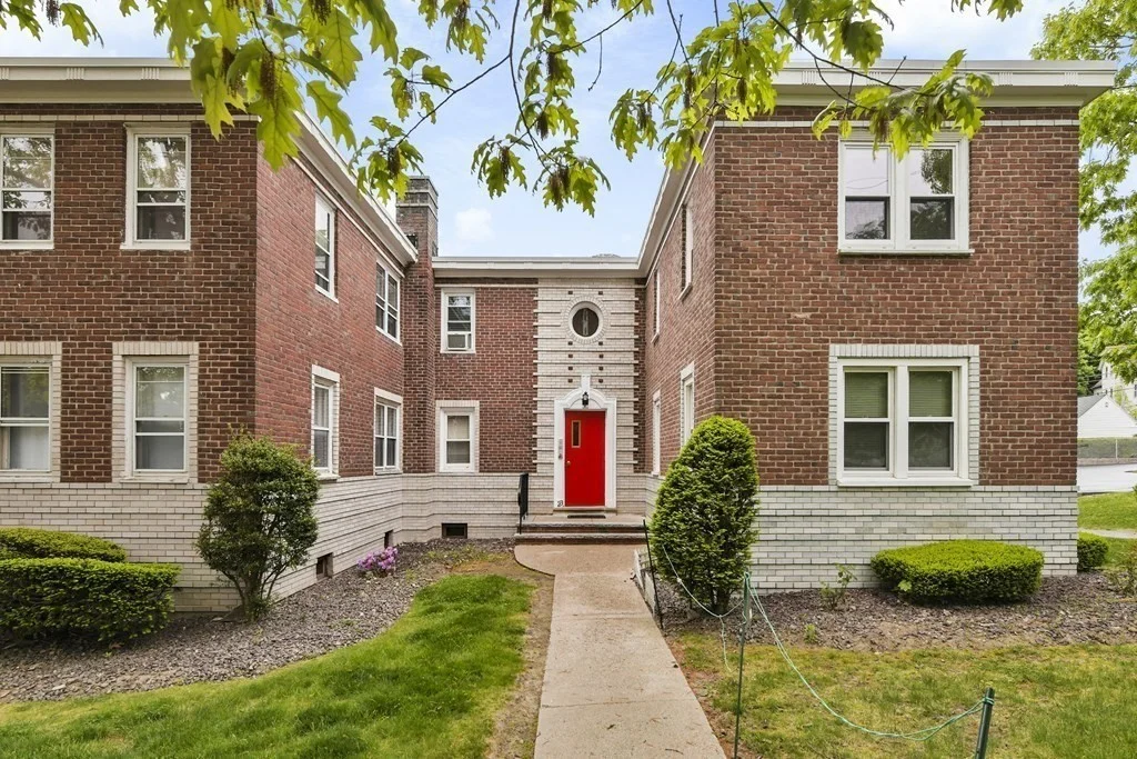 2 bed, 1 bath apartment for rent at 23 Newman Rd Unit 4, Malden — photo 11 of 15