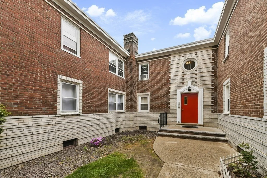 2 bed, 1 bath apartment for rent at 23 Newman Rd Unit 4, Malden — photo 12 of 15