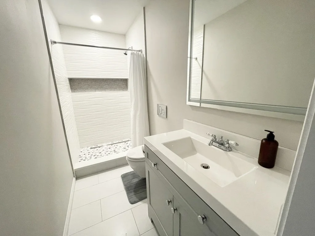 5 bed, 2 bath apartment for rent at 23 Newport St Unit 1, Dorchester — photo 16 of 17