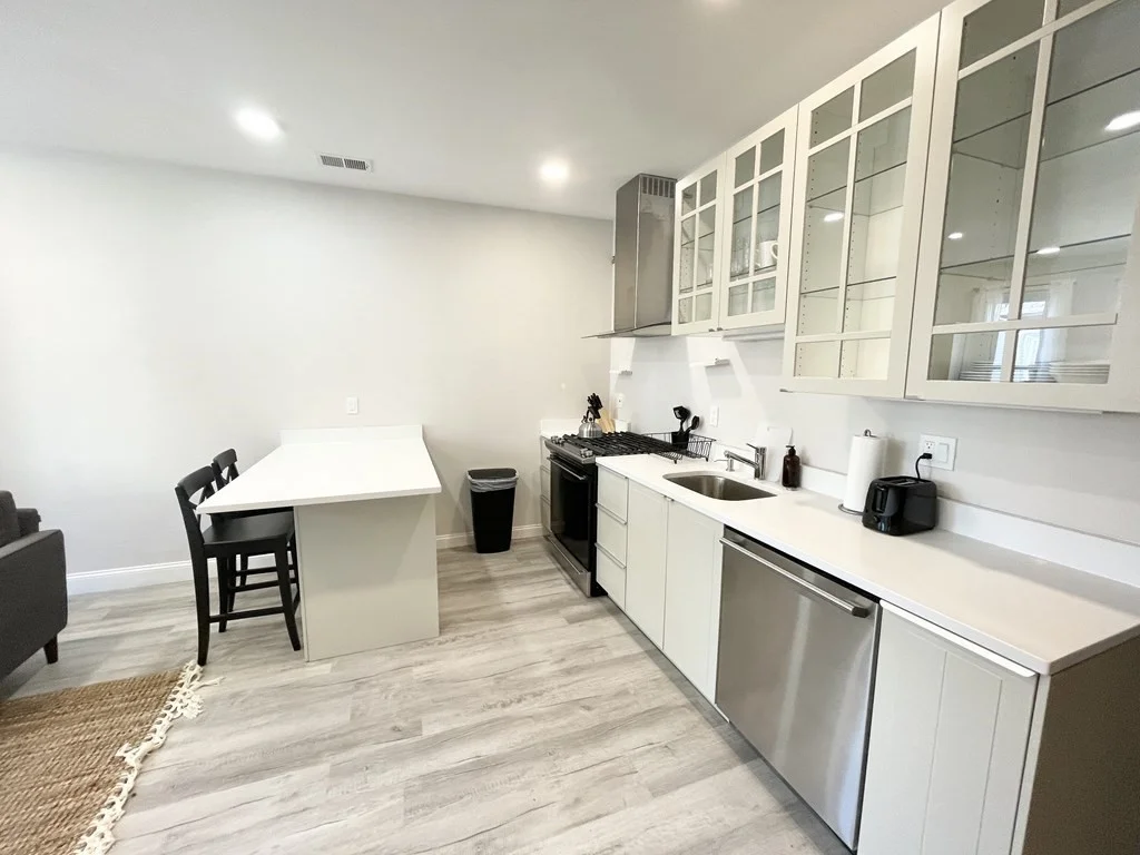 5 bed, 2 bath apartment for rent at 23 Newport St Unit 1, Dorchester — photo 1 of 17