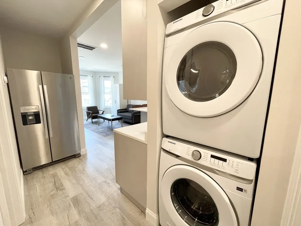 5 bed, 2 bath apartment for rent at 23 Newport St Unit 2, Dorchester — photo 12 of 13