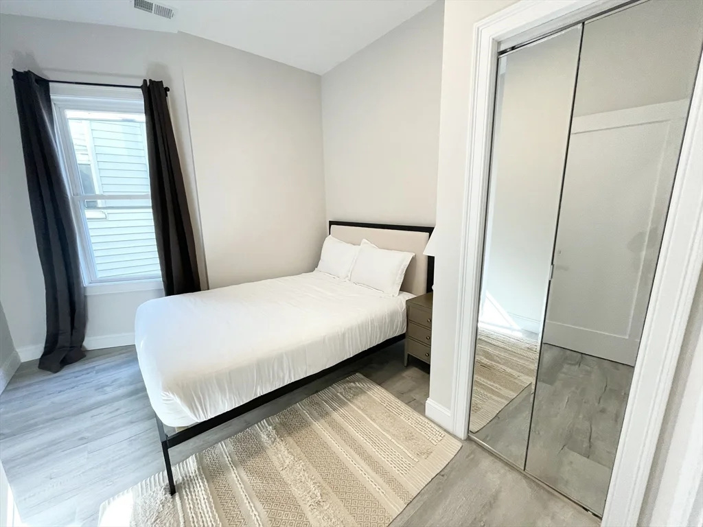 5 bed, 2 bath apartment for rent at 23 Newport St Unit 3, Dorchester — photo 8 of 18