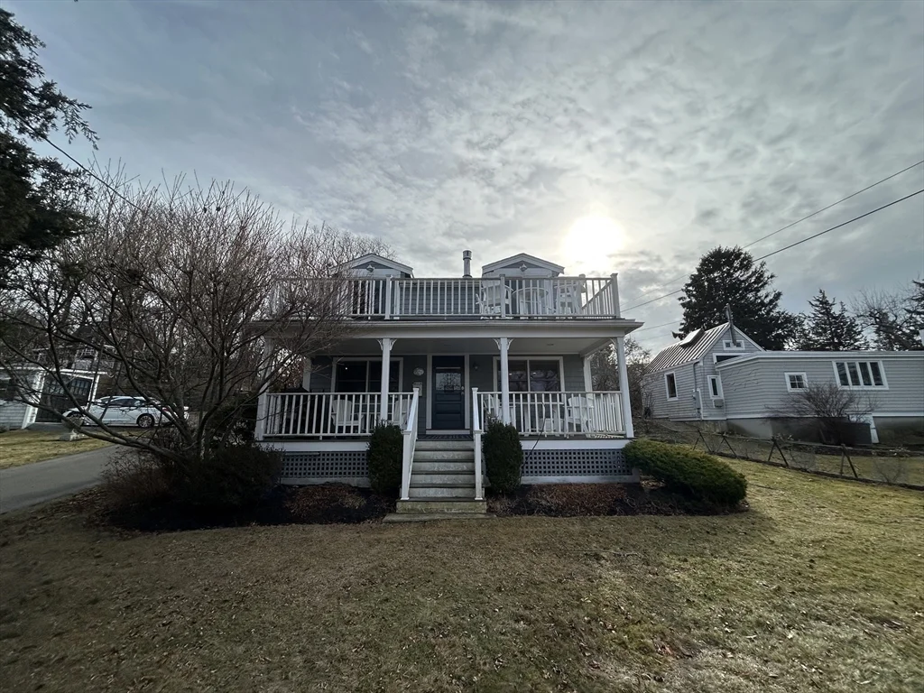 2 bed, 2 bath apartment for rent at 23 Nonantum Rd Unit -, Marblehead