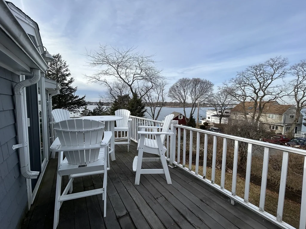 2 bed, 2 bath apartment for rent at 23 Nonantum Rd Unit -, Marblehead — photo 20 of 23