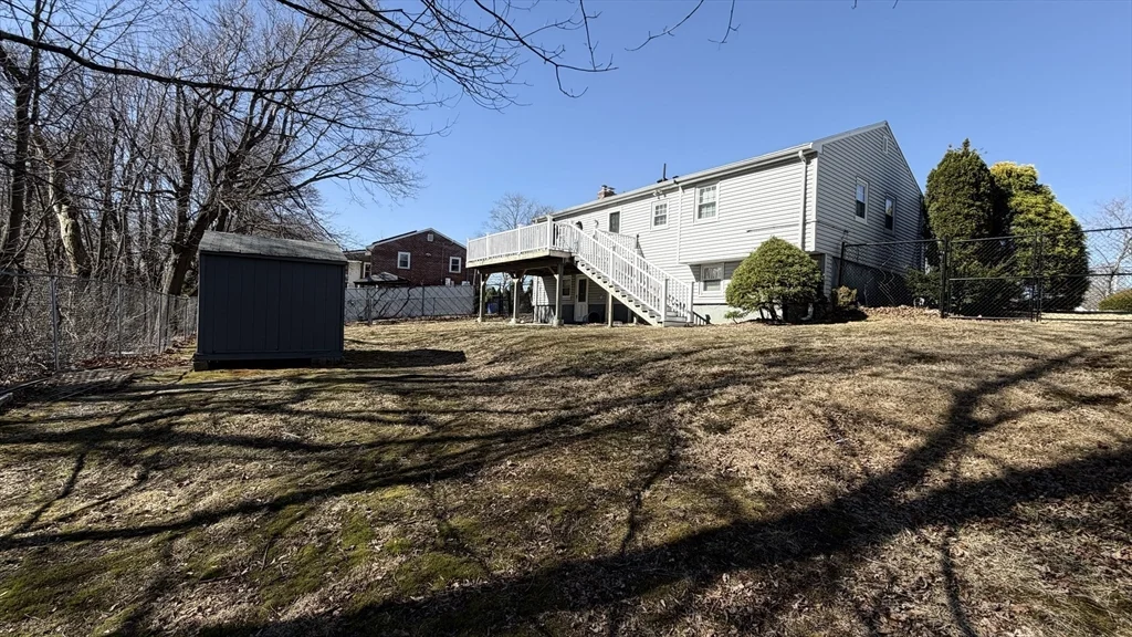2 bed, 1 bath apartment for rent at 23 Orchard Ave Unit 2, Saugus — photo 16 of 17