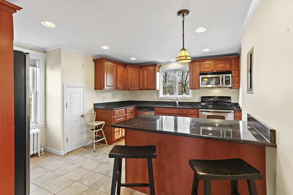 2 bed, 1 bath apartment for rent at 23 Oxford Unit 2, Arlington — photo 11 of 16