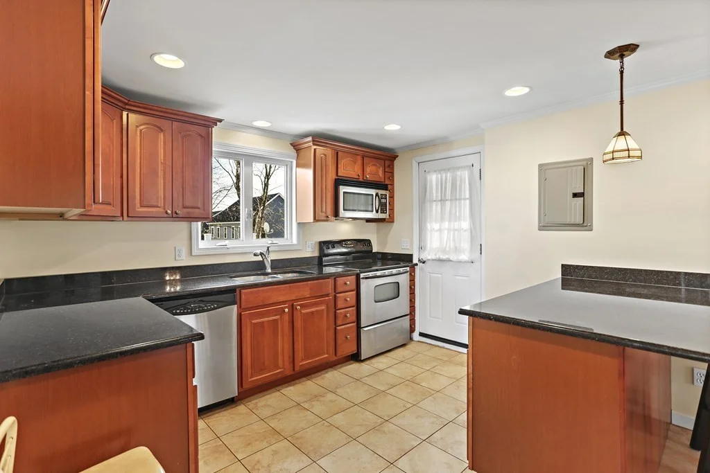 2 bed, 1 bath apartment for rent at 23 Oxford Unit 2, Arlington — photo 12 of 16