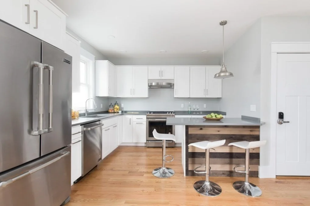 4 bed, 2 bath apartment for rent at 23 Palermo St Unit 2, Cambridge — photo 5 of 12