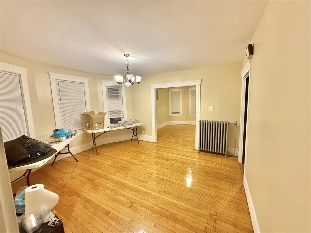 2 bed, 1 bath apartment for rent at 23 Pearl St Unit 1, Everett — photo 6 of 13