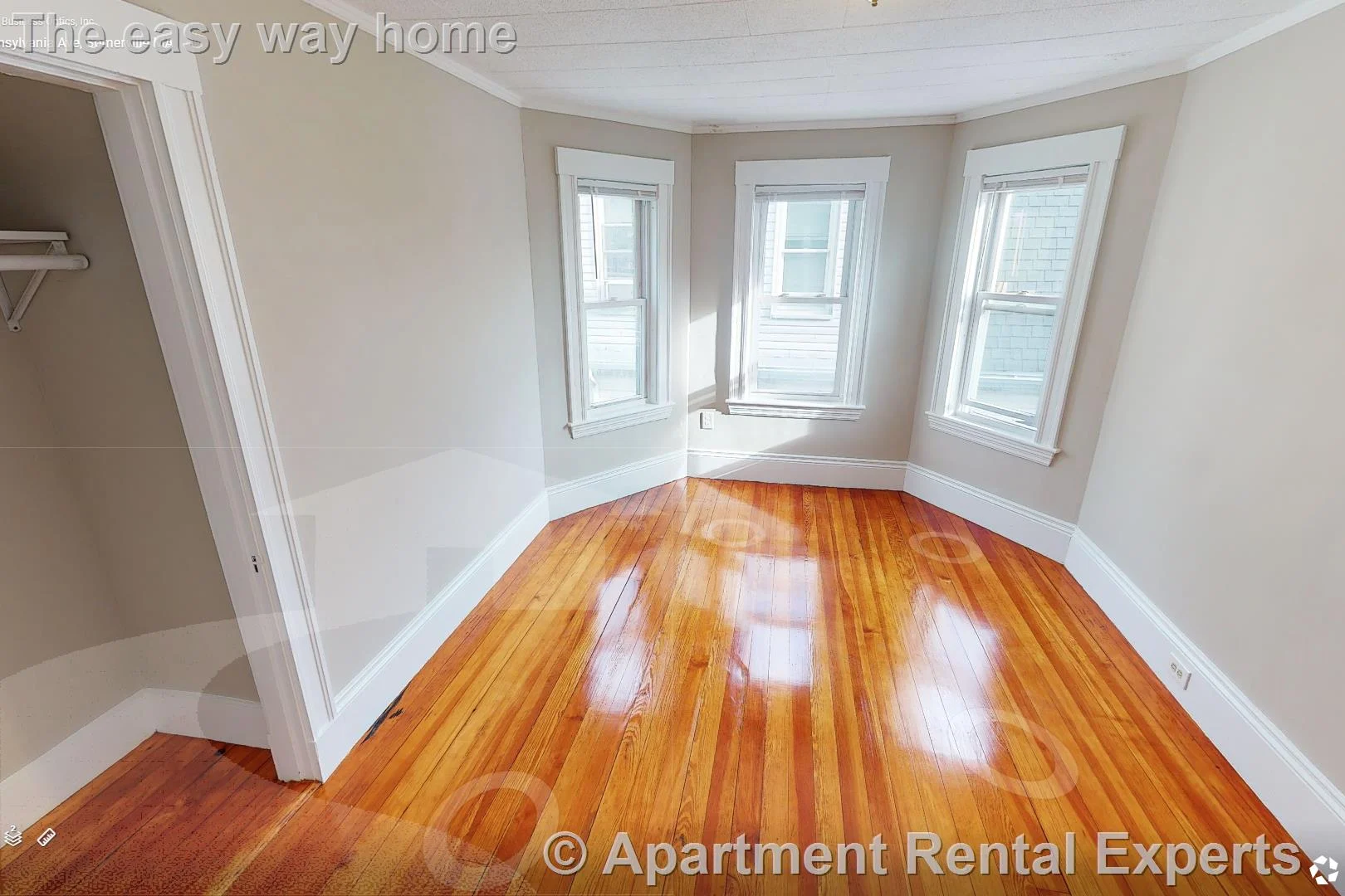 5 bed, 2 bath apartment for rent at 23 Pennsylvania Ave, Winter Hill — photo 9 of 13