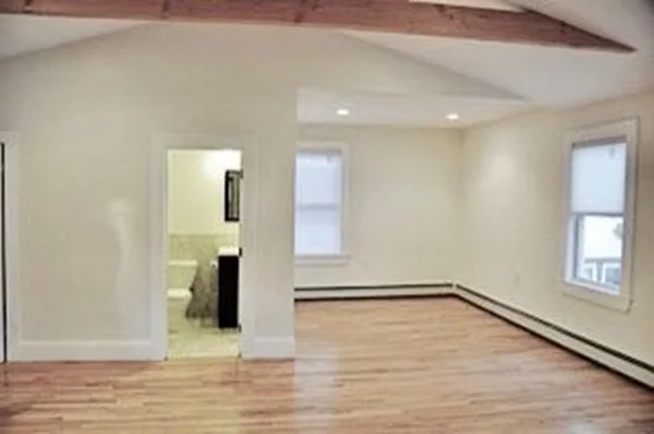 2 bed, 1 bath apartment for rent at 23 Pitman Unit 2, Spring Hill — photo 6 of 14