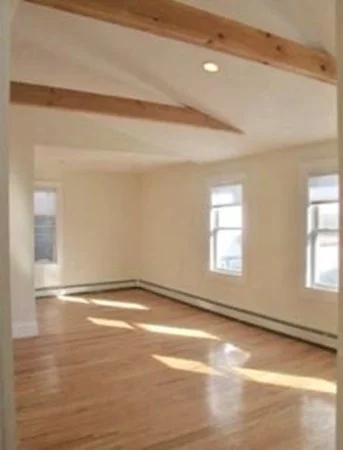 2 bed, 1 bath apartment for rent at 23 Pitman Unit 2, Spring Hill — photo 4 of 14