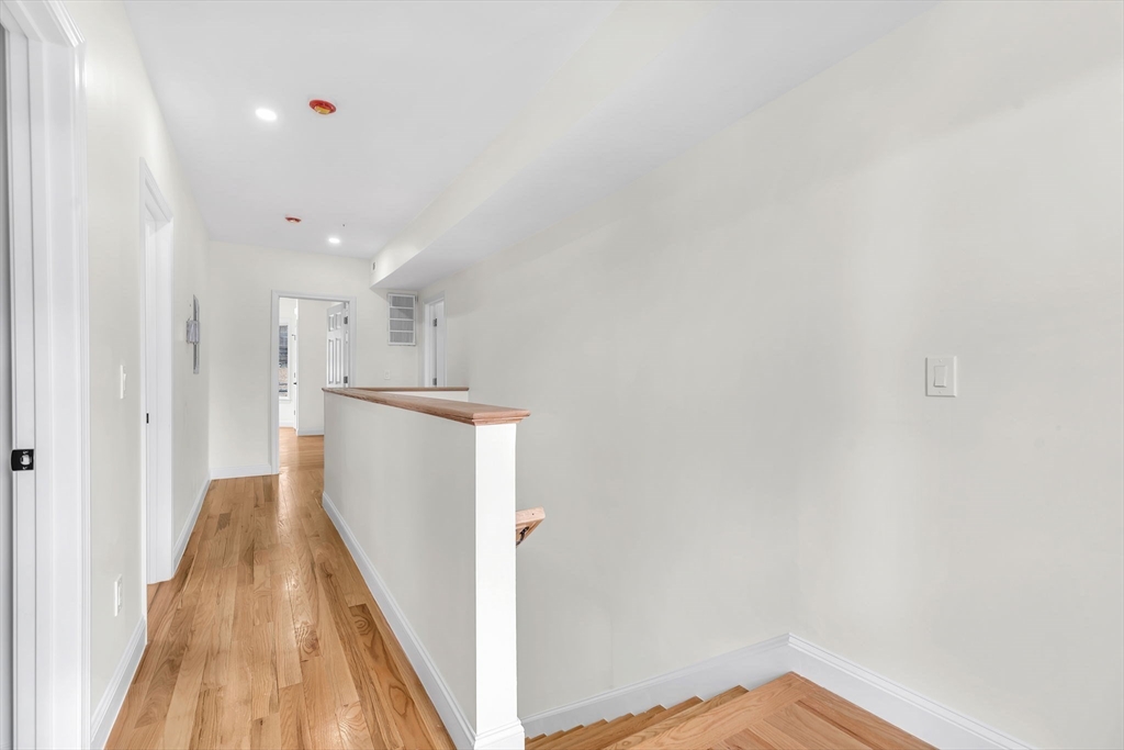 4 bed, 2 bath apartment for rent at 23 Pleasant St Unit 2, Fitchburg — photo 11 of 16