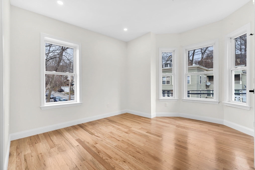 4 bed, 2 bath apartment for rent at 23 Pleasant St Unit 2, Fitchburg — photo 14 of 16
