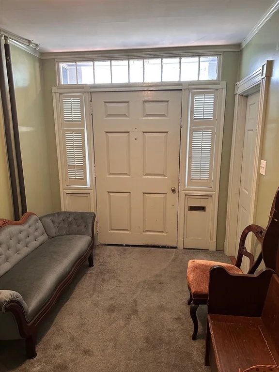 3 bed, 1 bath apartment for rent at 23 Pleasant St Unit 23, Salem — photo 5 of 13