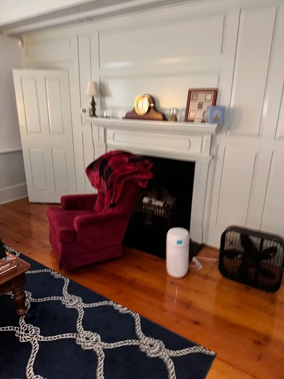 3 bed, 1 bath apartment for rent at 23 Pleasant Unit 23, Glenwood — photo 7 of 13