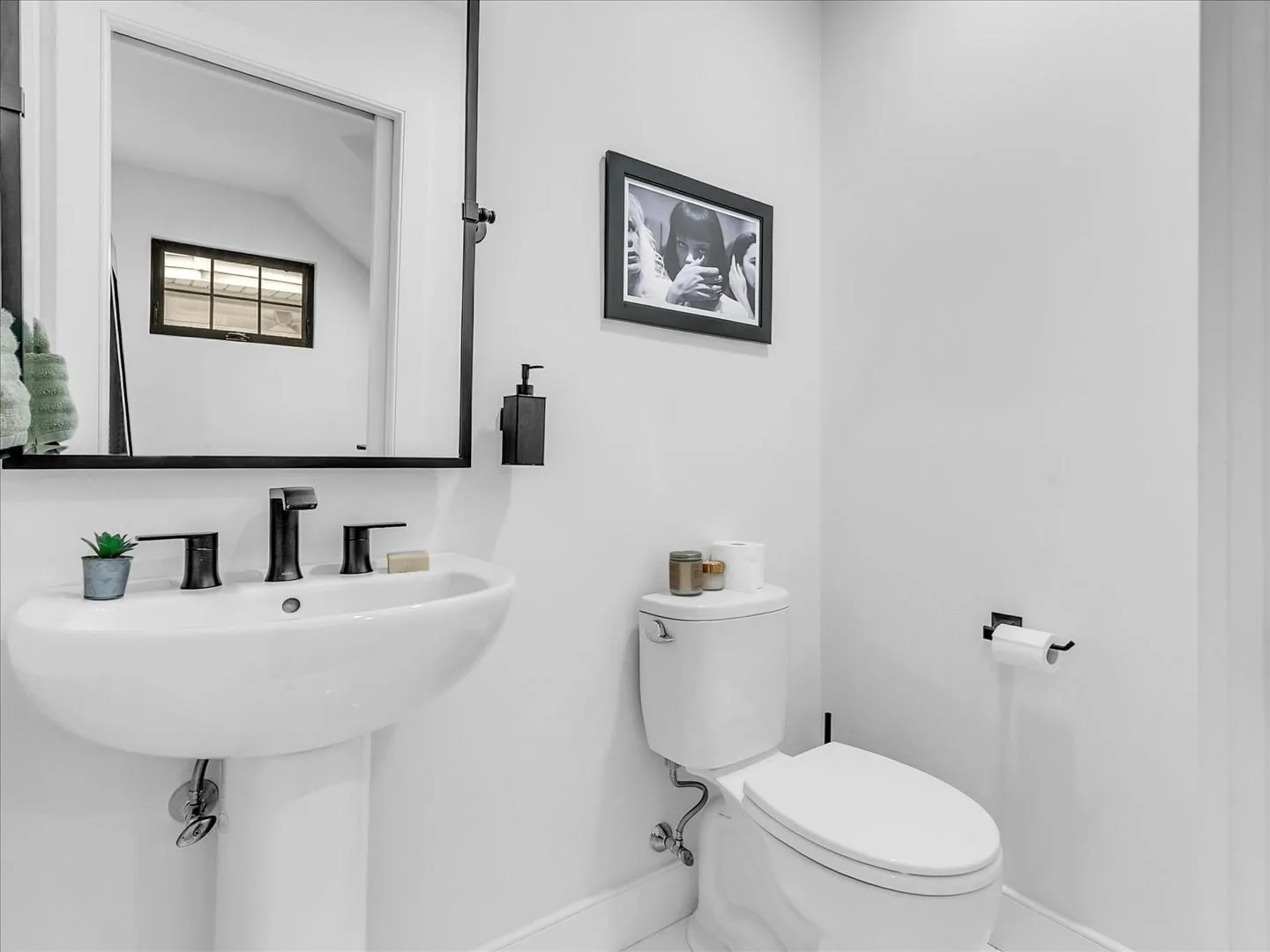 4 bed, 2.5 bath apartment for rent at 23 Princeton St Unit 23, South Medford — photo 16 of 18