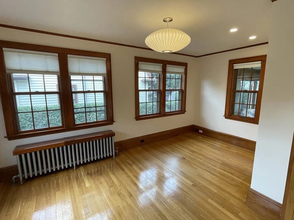 4 bed, 2 bath apartment for rent at 23 Richardson Rd, Belmont — photo 7 of 28