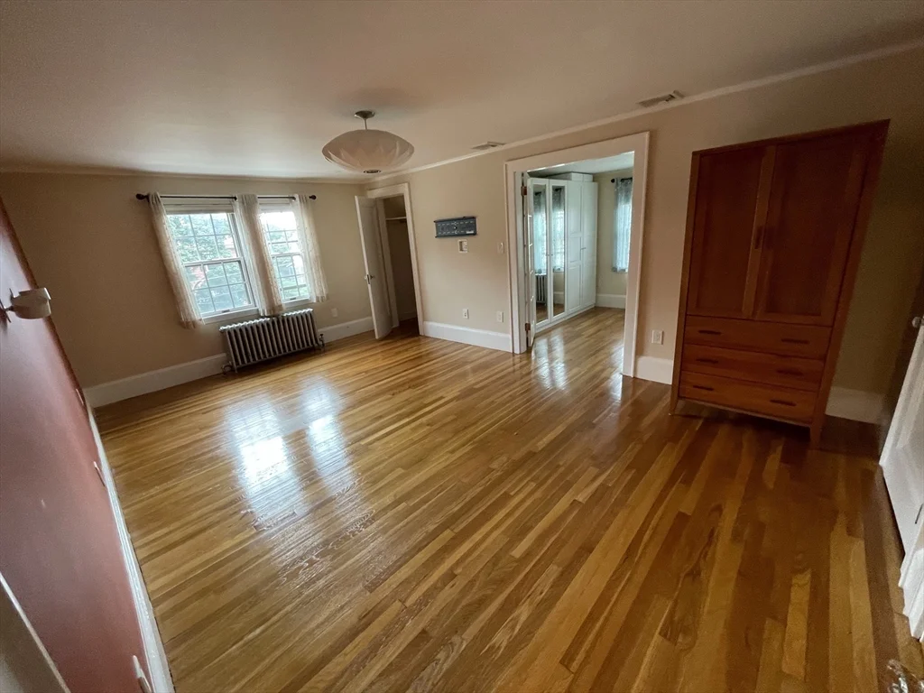 4 bed, 2 bath apartment for rent at 23 Richardson Rd, Belmont — photo 11 of 28