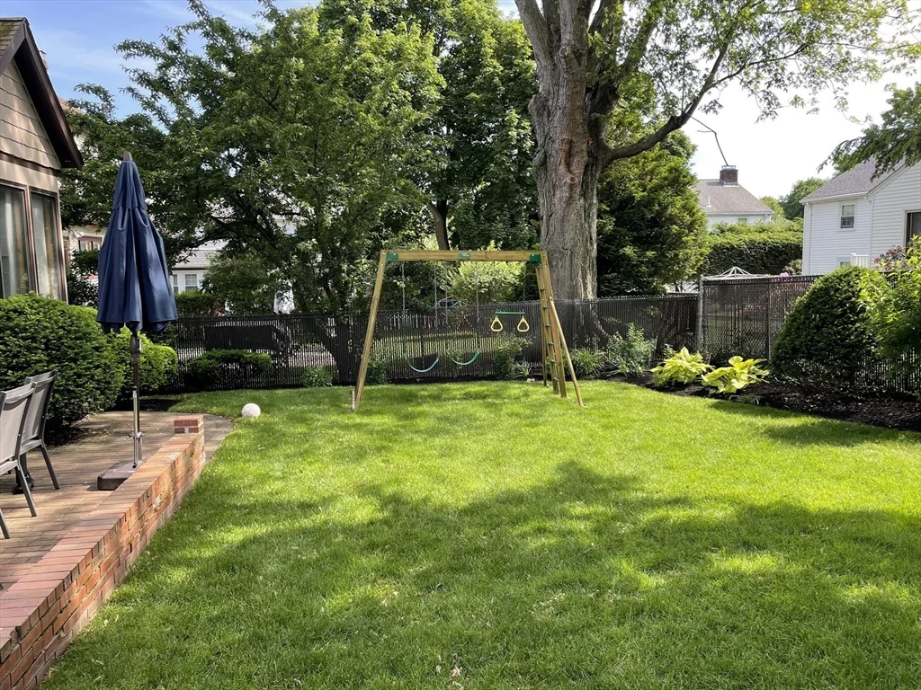 4 bed, 2 bath apartment for rent at 23 Richardson Rd, Belmont — photo 27 of 28