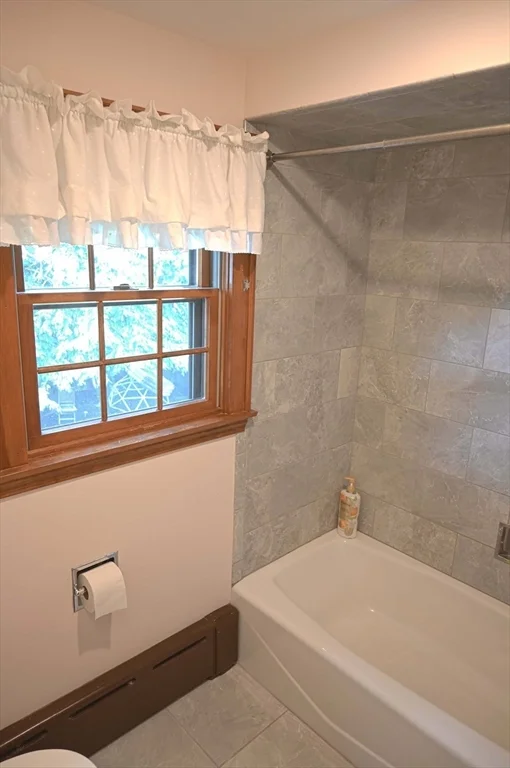 4 bed, 2 bath apartment for rent at 23 Richardson Rd, Belmont — photo 18 of 28