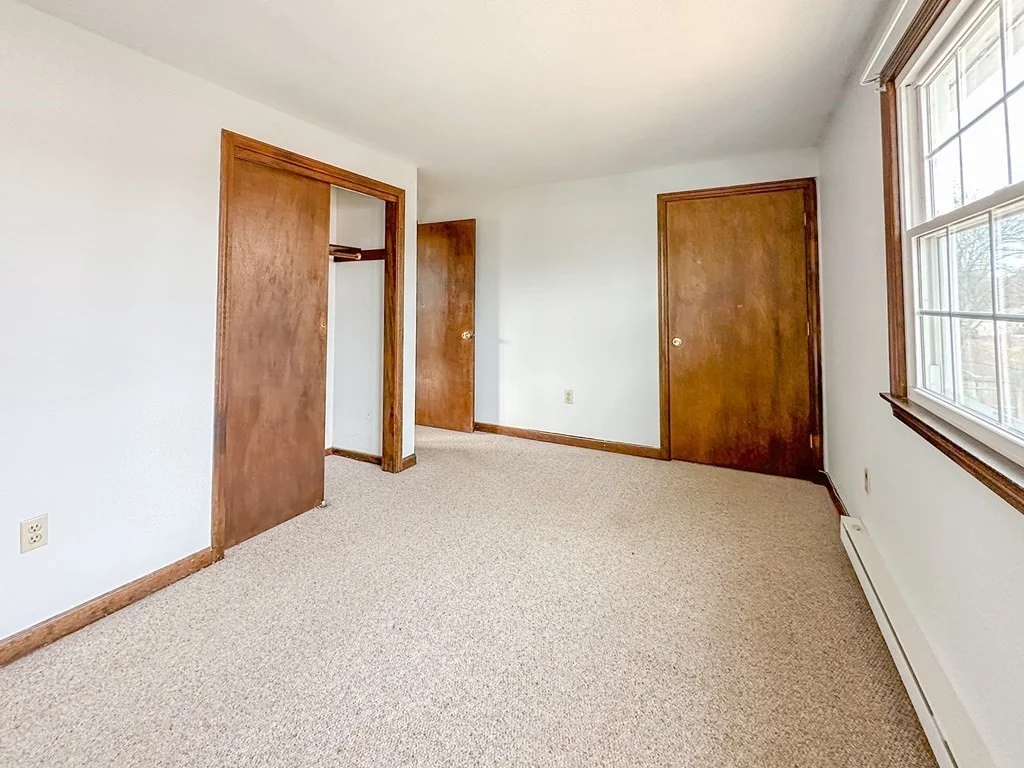 2 bed, 1 bath apartment for rent at 23 Riverside Ave Unit 23, Agawam — photo 27 of 36