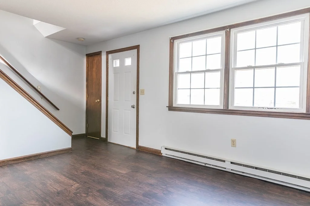 2 bed, 1 bath apartment for rent at 23 Riverside Ave Unit 23, Agawam — photo 6 of 36