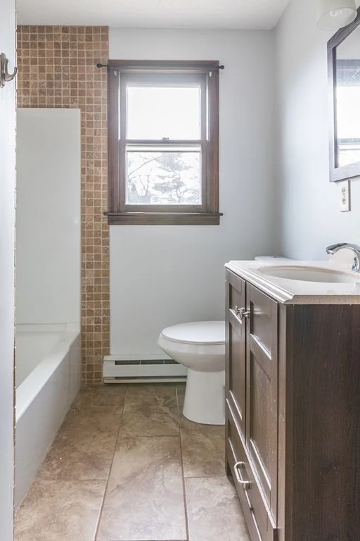 2 bed, 1 bath apartment for rent at 23 Riverside Ave Unit 23, Agawam — photo 15 of 36