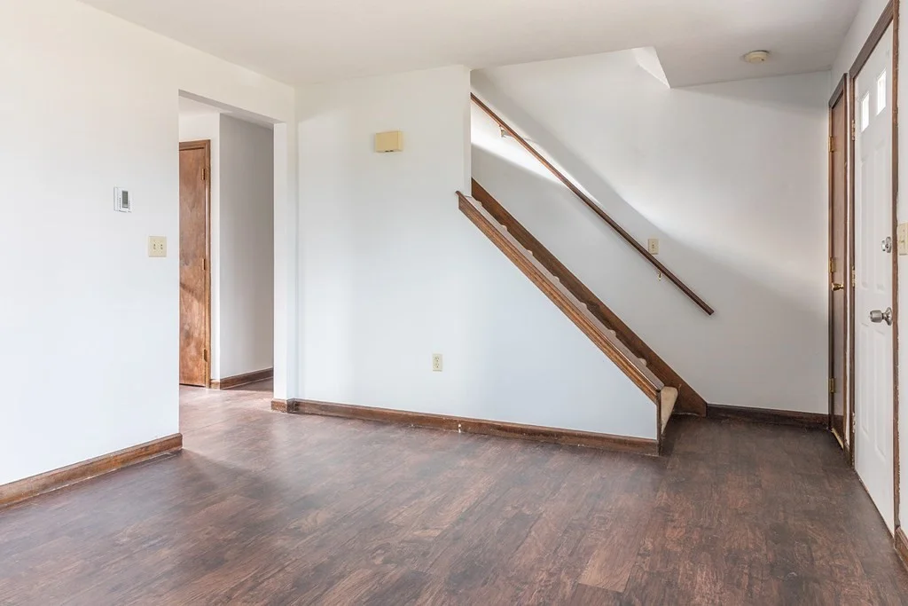 2 bed, 1 bath apartment for rent at 23 Riverside Ave Unit 23, Agawam — photo 7 of 36