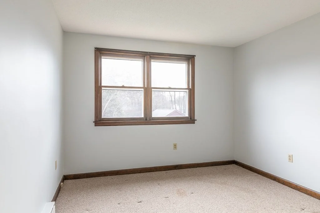 2 bed, 1 bath apartment for rent at 23 Riverside Ave Unit 23, Agawam — photo 17 of 36