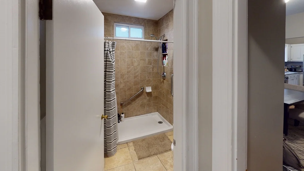 2 bed, 1 bath apartment for rent at 23 Rogers Unit 1, Ball Square — photo 3 of 4